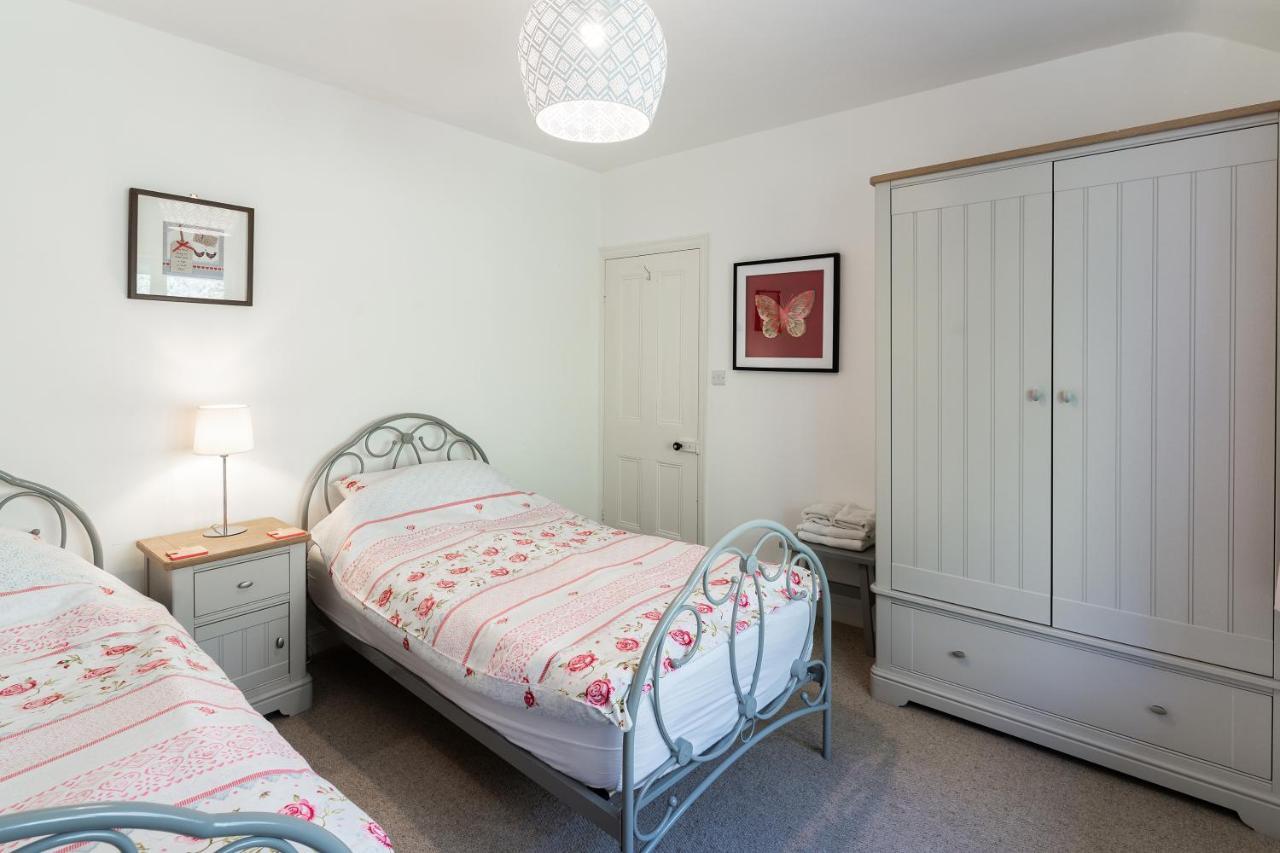 Tegfryn , 5*, Sea View, Borth Y Gest Villa Porthmadog Buitenkant foto
